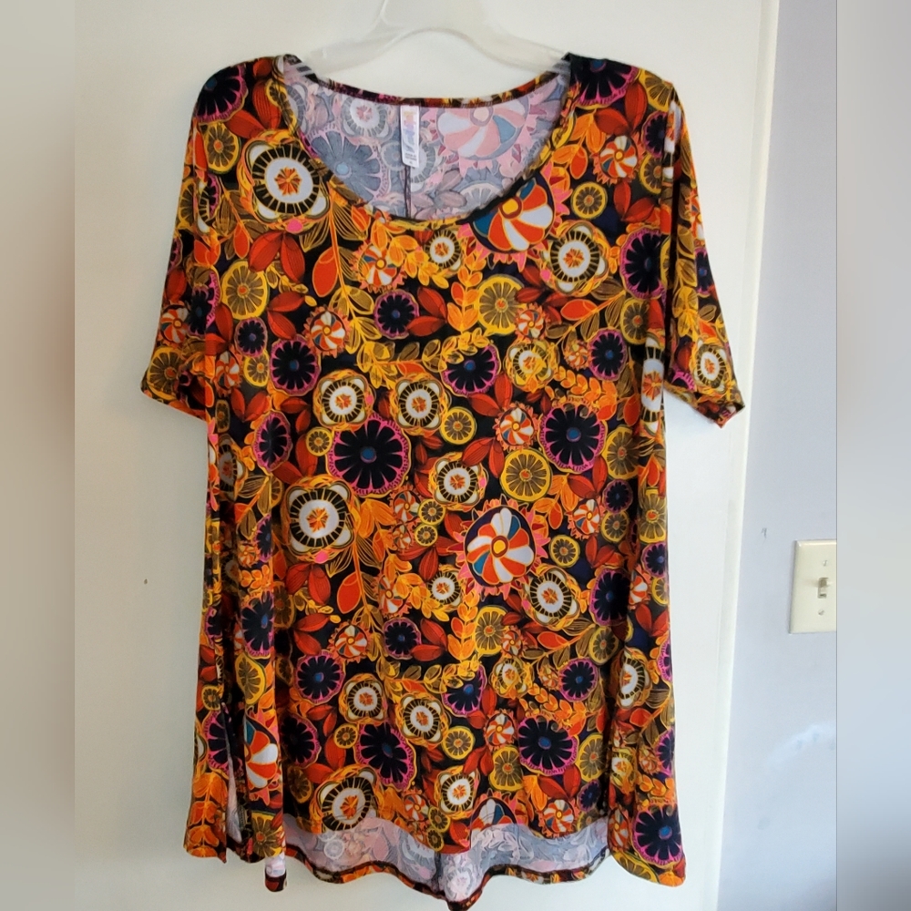 LuLaRoe Top
